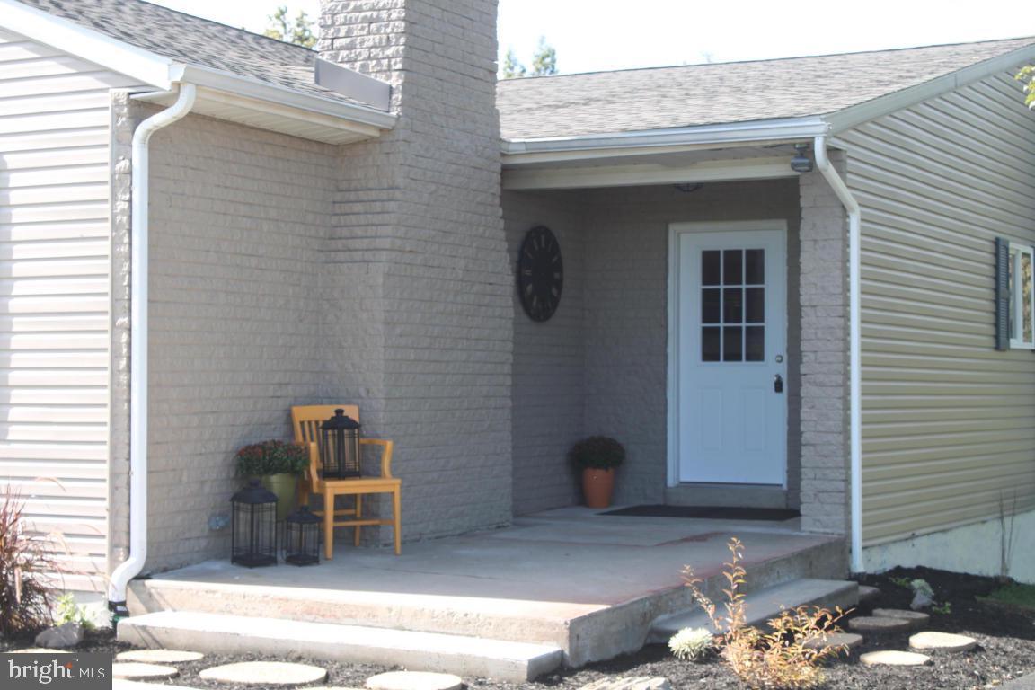 1724 Gish Road Manheim, PA 17545 - Photo 24 of 31
