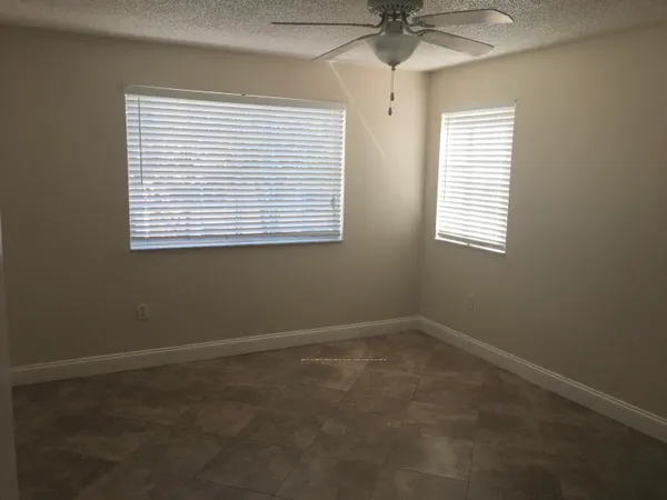 $2,100 | 1721 Village Boulevard, Unit 303, West Palm Beach, FL 33409