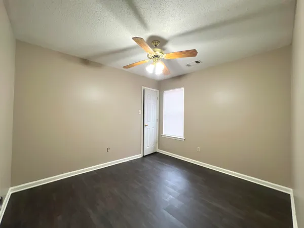 $1,750 | 9347 Garden Woods Drive, Memphis, TN 38016