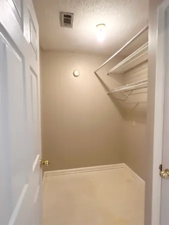 $1,750 | 9347 Garden Woods Drive, Memphis, TN 38016