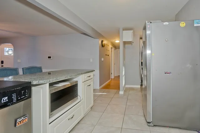 $330,000 | 37 Middlebrook Drive, Springfield, MA 01129