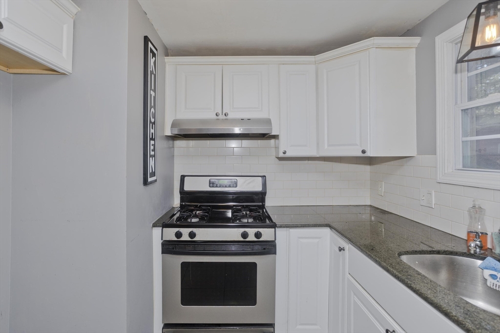 37 Middlebrook Drive Springfield, MA 01129 - Photo 13 of 33 Gallery Image 13