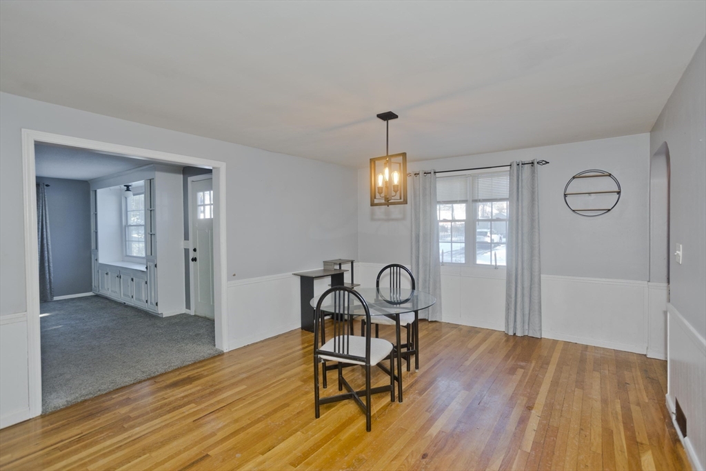 37 Middlebrook Drive Springfield, MA 01129 - Photo 8 of 33 Gallery Image 8