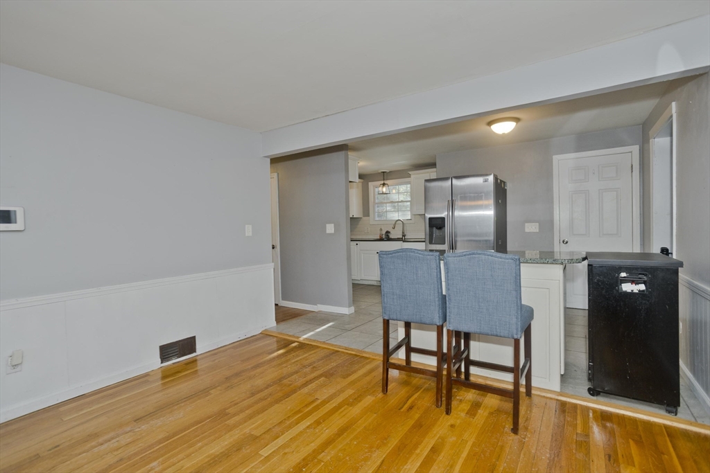 37 Middlebrook Drive Springfield, MA 01129 - Photo 9 of 33 Gallery Image 9