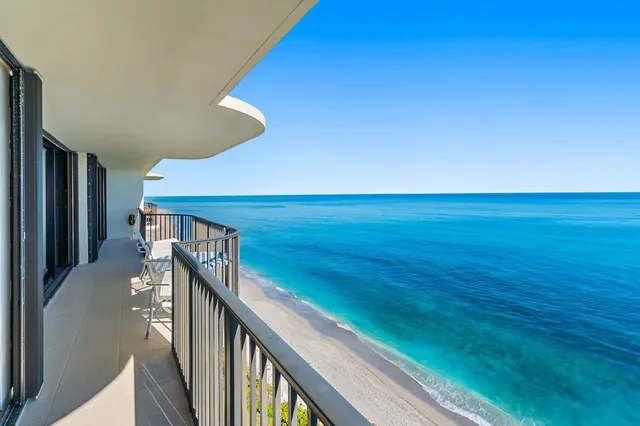 $1,695,000 | 400 South Beach Road, Unit PHC, Tequesta, FL 33469