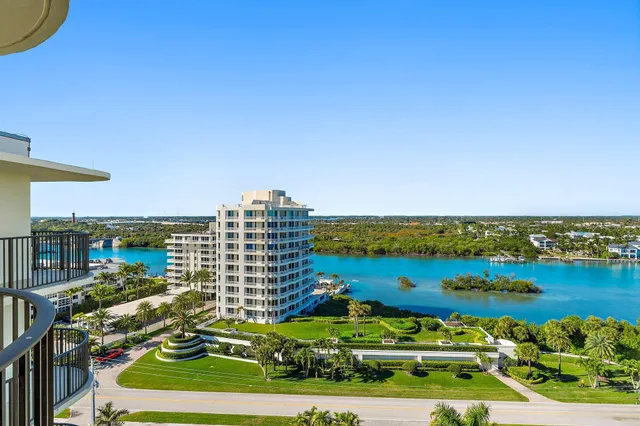 $1,695,000 | 400 South Beach Road, Unit PHC, Tequesta, FL 33469