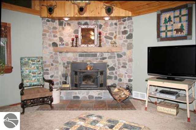 5308 East State Road Cadillac, MI 49601 - Photo 14 of 15 1711379-13.JPG