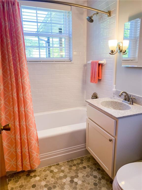 537 Fleming Road Sarver, PA 16055 - Photo 13 of 20 a bathroom with a sink toilet and shower