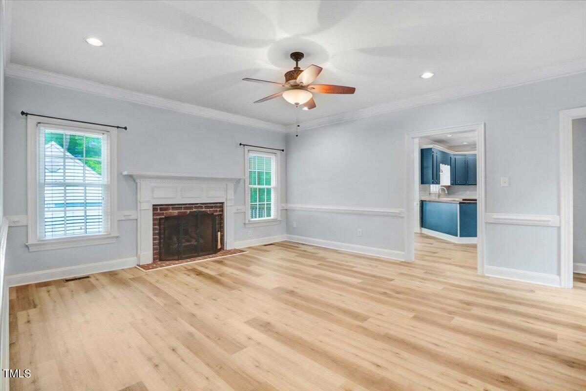 15-704 Drexel Rd-15