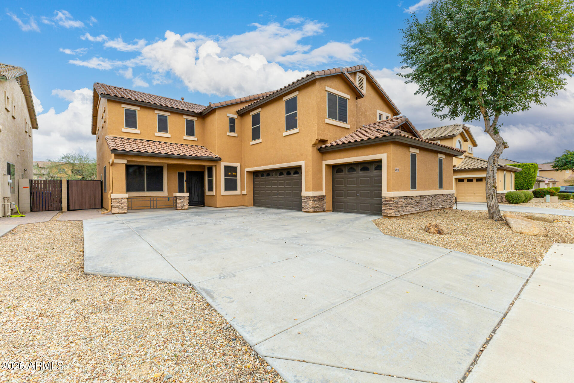 28931 North Nobel Road Phoenix, AZ 85085 - Photo 1 of 49 05-Nobel