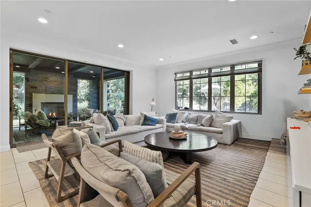 $9,950 | 7 Sunset Cove, Irvine, CA 92602