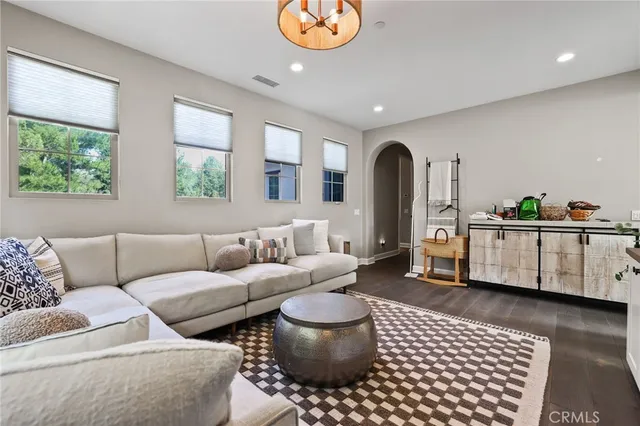 $9,950 | 7 Sunset Cove, Irvine, CA 92602