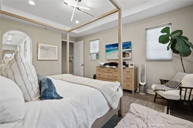 $9,950 | 7 Sunset Cove, Irvine, CA 92602