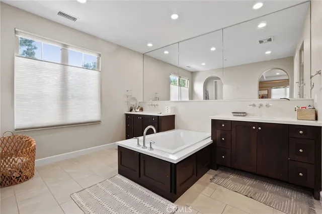 $9,950 | 7 Sunset Cove, Irvine, CA 92602