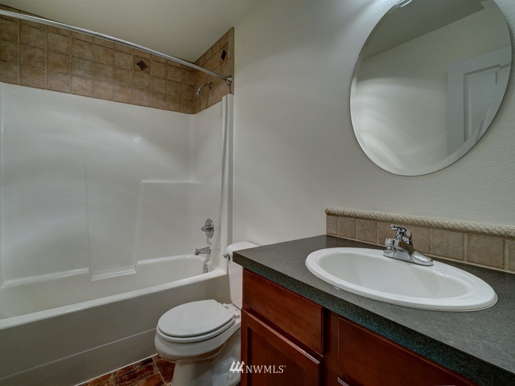 4401 Roxanna Loop Southeast Lacey, WA 98503 - Photo 15 of 20 Gallery Image 15