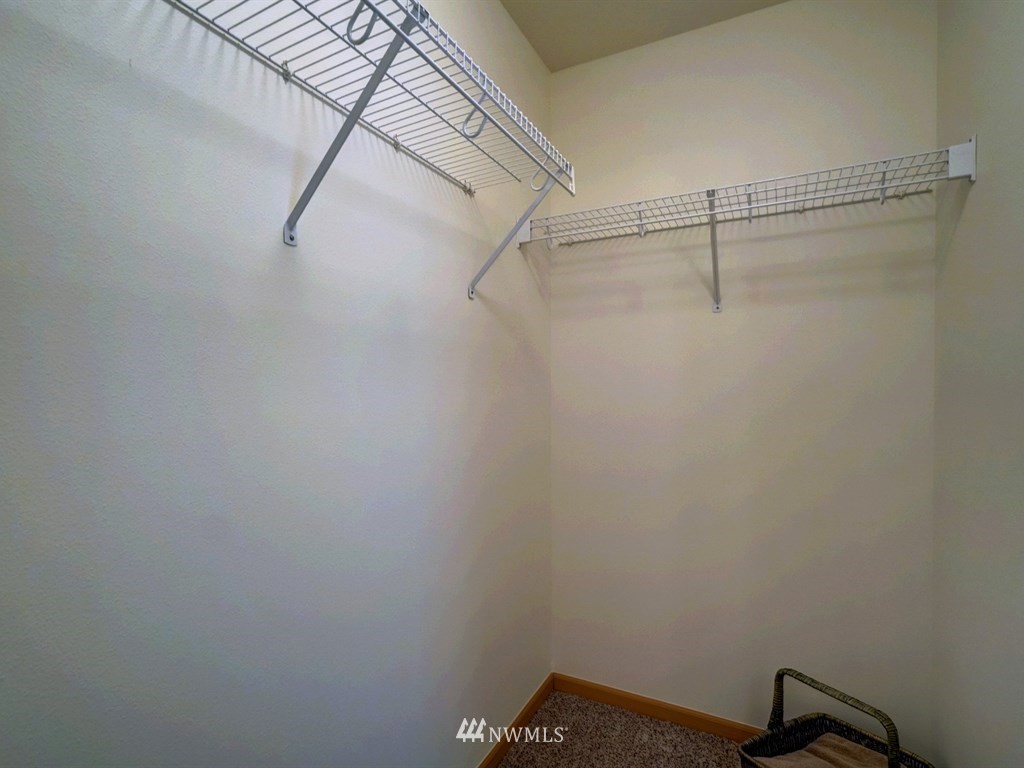 4401 Roxanna Loop Southeast Lacey, WA 98503 - Photo 18 of 20 Gallery Image 18