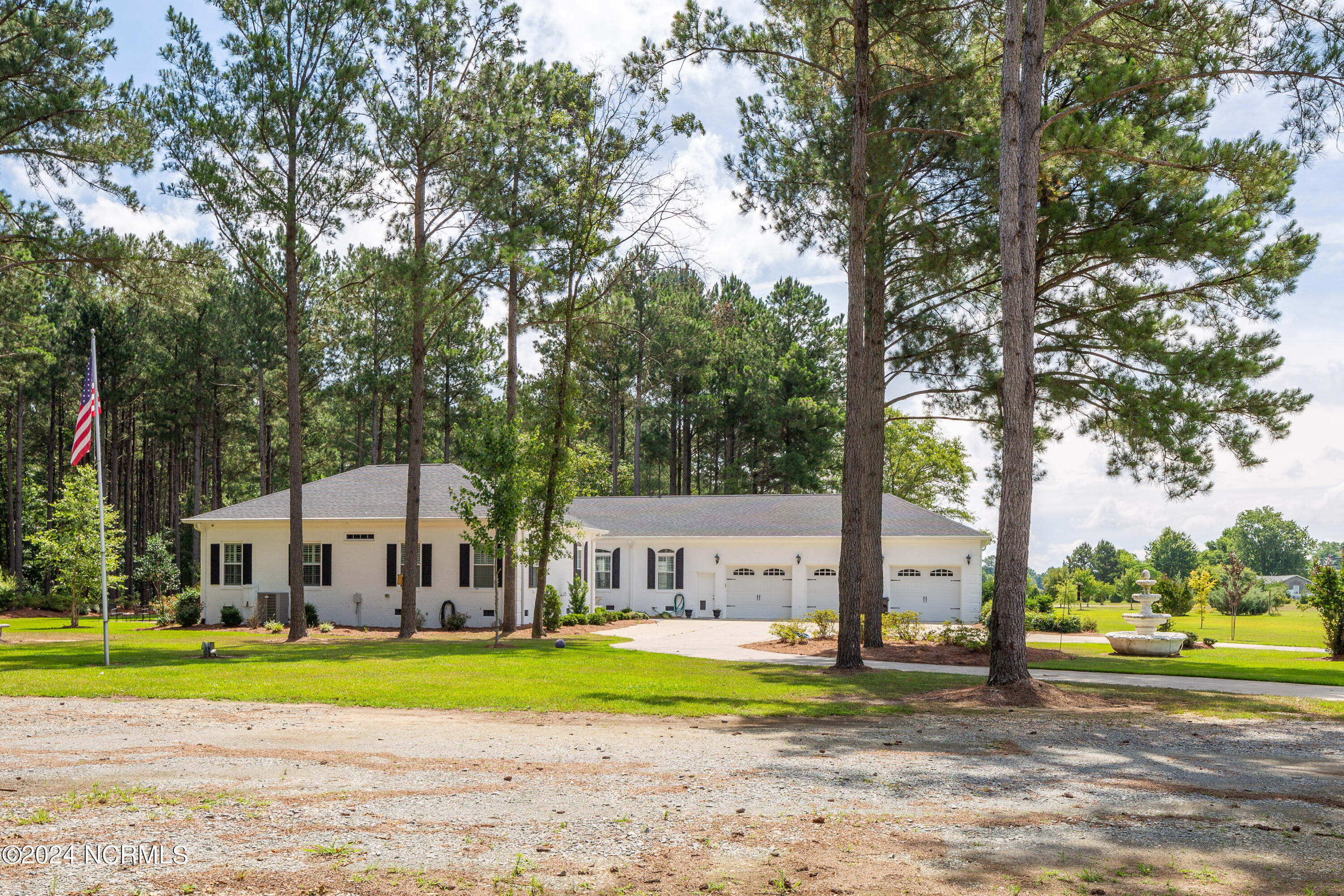 1408 Parker Memorial Road Clinton, NC 28328 - Photo 43 of 44 1408 Memorial Parker Drive44
