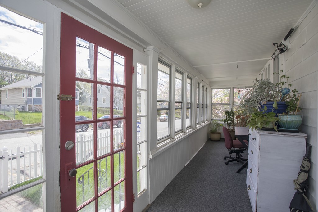 95 Bellevue Road Braintree, MA 02184 - Photo 2 of 26 Gallery Image 2