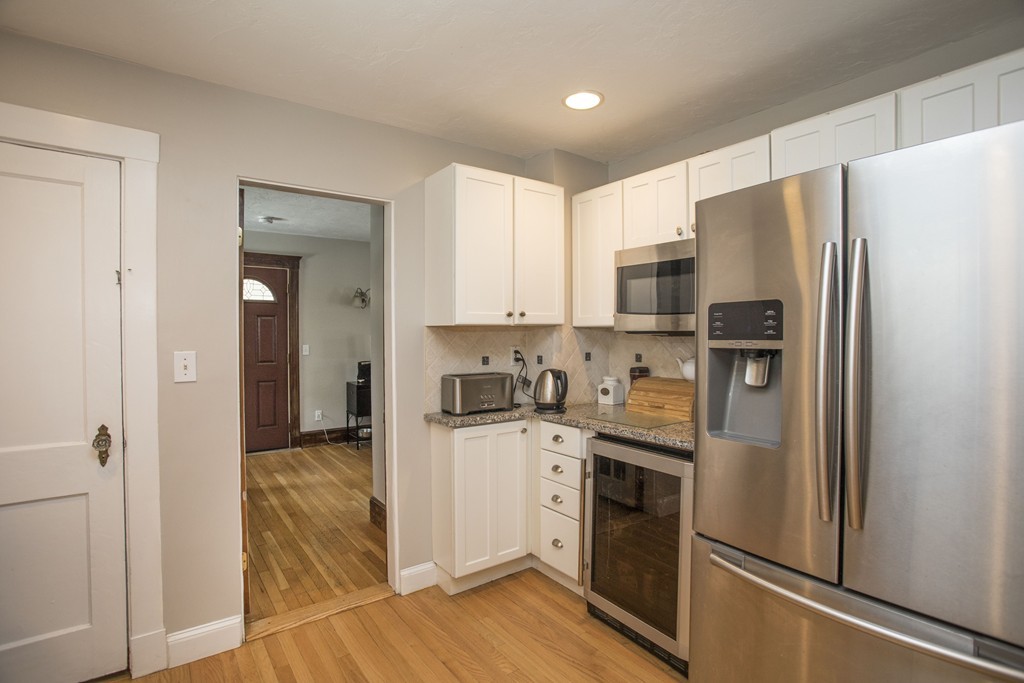 95 Bellevue Road Braintree, MA 02184 - Photo 4 of 26 Gallery Image 4