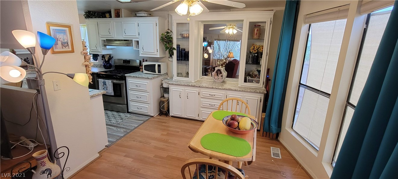1051 Casey Road Pahrump, NV 89048 - Photo 14 of 36 Gallery Image 14