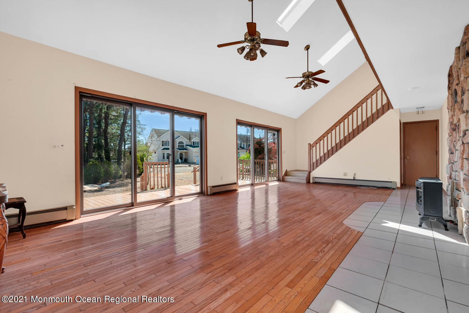 19 North Island Road Bayville, NJ 08721 - Photo 9 of 54 a view of an entryway with wooden floor