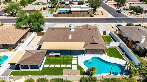 $750,000 | 127 East Pershing Avenue, Phoenix, AZ 85022