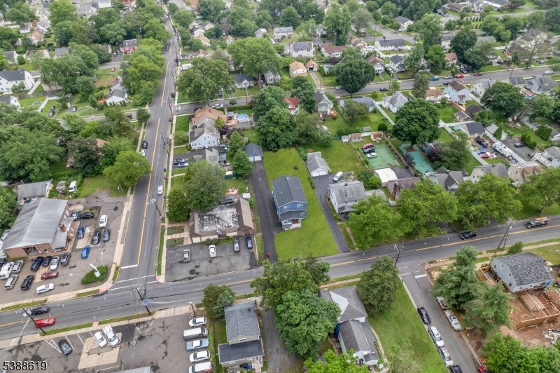 423 New Market Road Piscataway, NJ 08854 - Photo 37 of 41