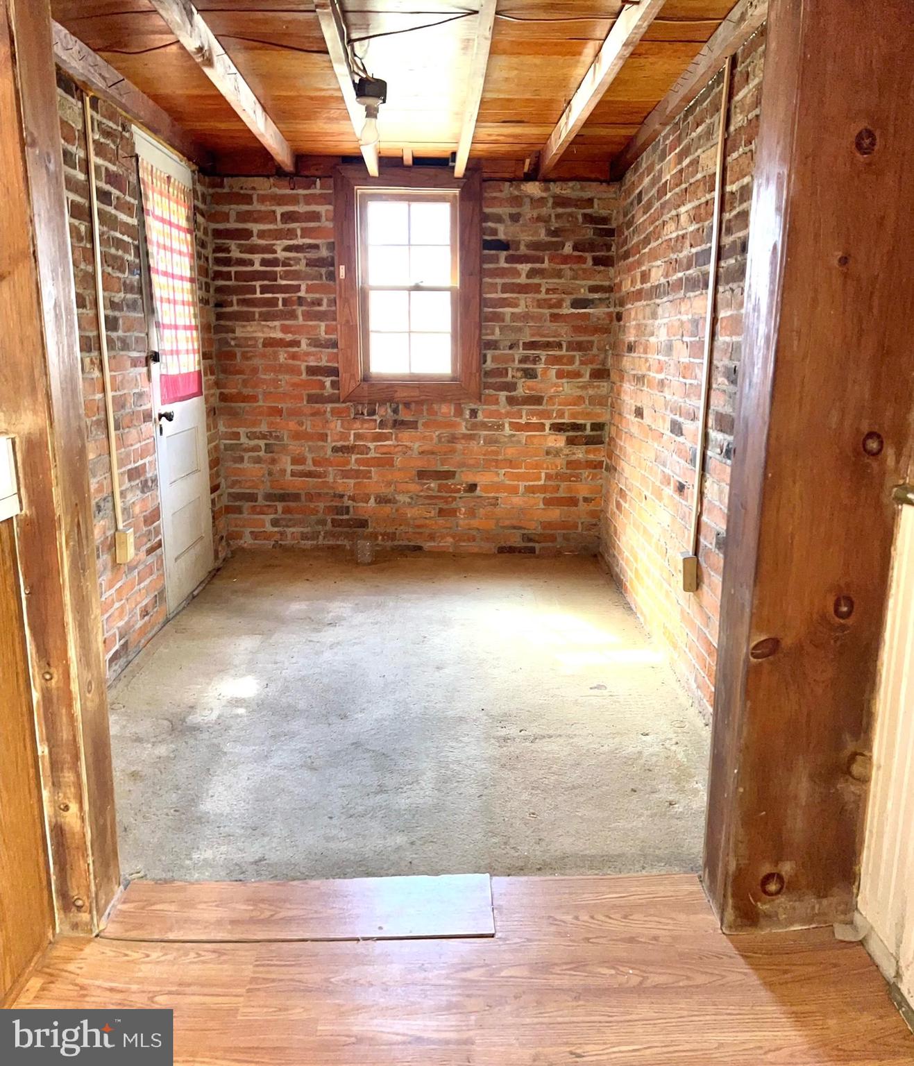 255 Locust Street Hanover, PA 17331 - Photo 12 of 12 Gallery Image 12