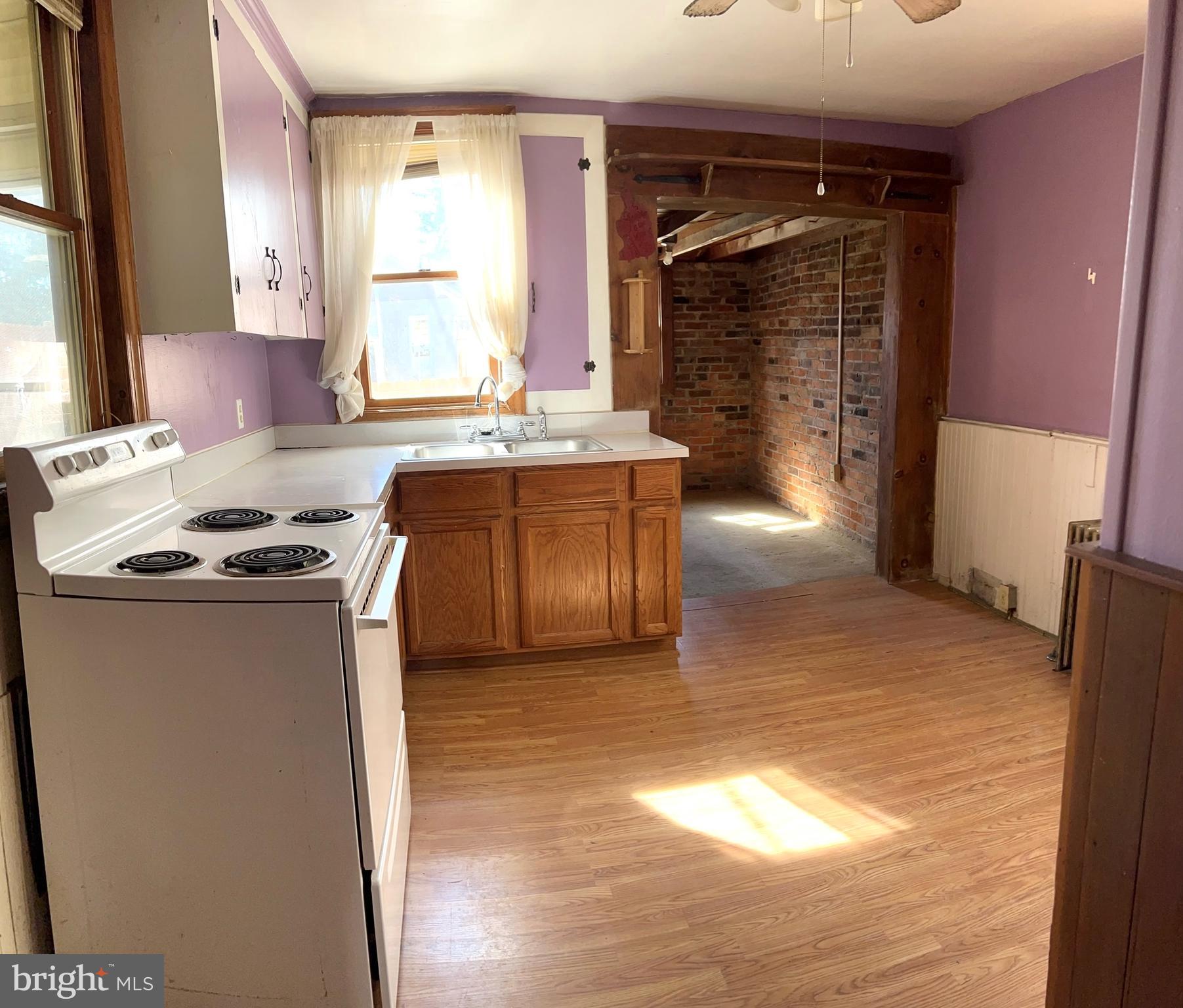 255 Locust Street Hanover, PA 17331 - Photo 5 of 12 Gallery Image 5