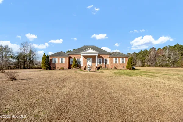 $499,900 | 701 Best Road, Whiteville, NC 28472