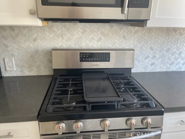 a close view of stove