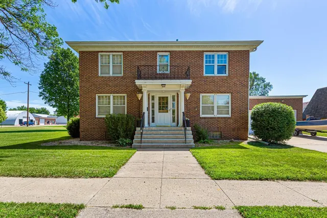 $235,000 | 440 6th Street, Lafayette, MN 56054