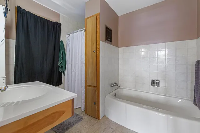 $235,000 | 440 6th Street, Lafayette, MN 56054