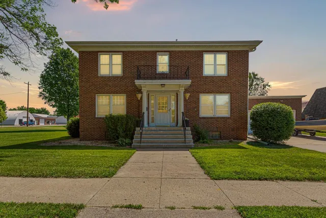 $235,000 | 440 6th Street, Lafayette, MN 56054