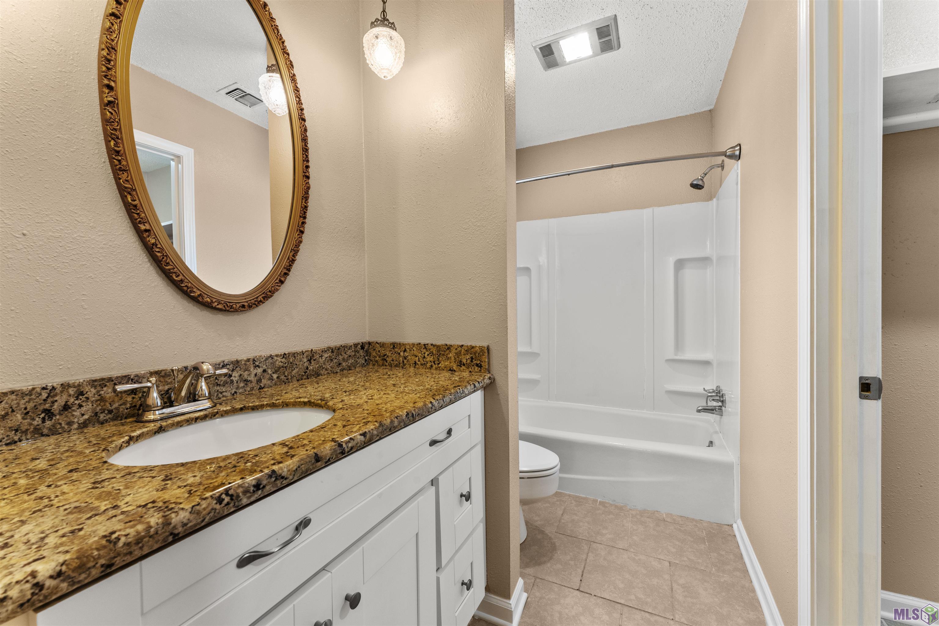14457 Elmbridge Avenue Baton Rouge, LA 70819 - Photo 8 of 14 Gallery Image 8