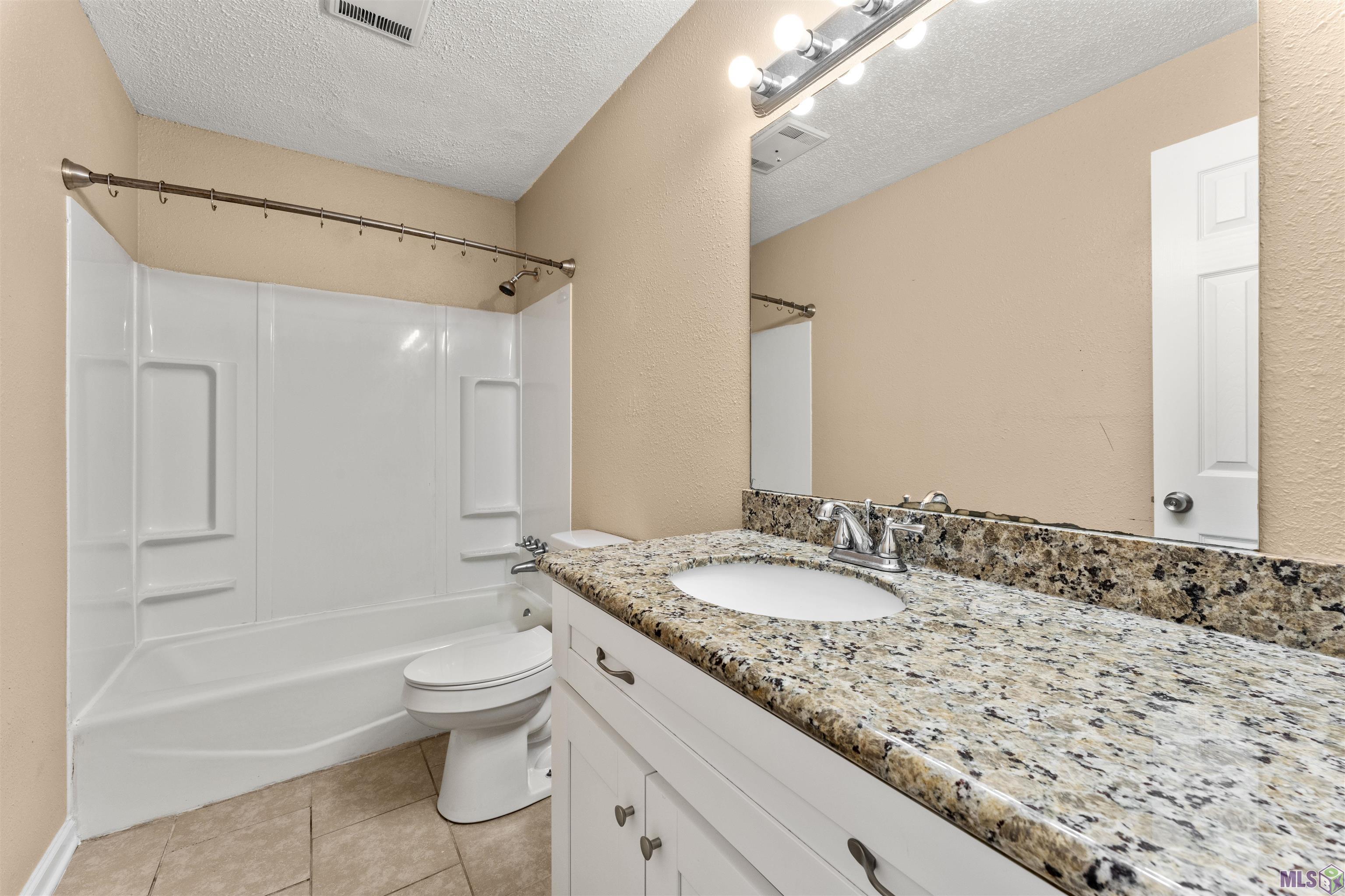 14457 Elmbridge Avenue Baton Rouge, LA 70819 - Photo 10 of 14 Gallery Image 10