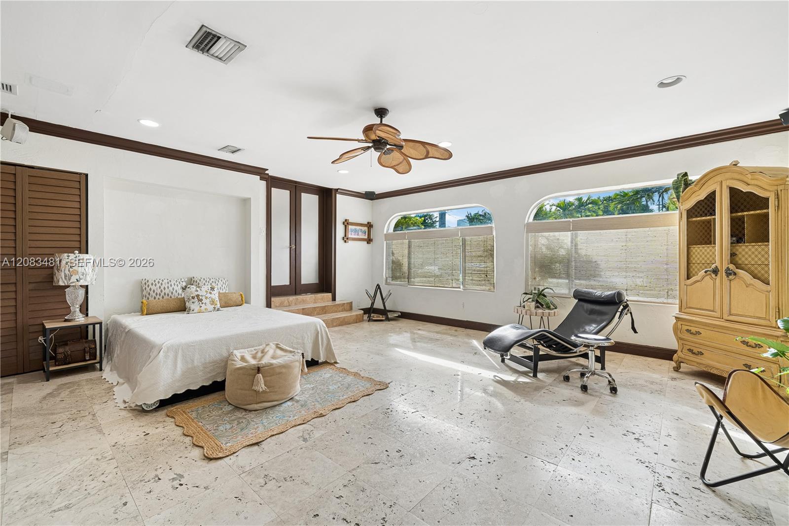 1150 North Biscayne Point Road Miami Beach, FL 33141 - Photo 17 of 91 Gallery Image 17