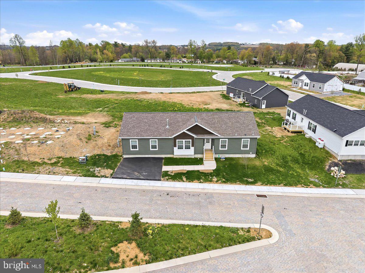 3987 Hastings Road Walnutport, PA 18088 - Photo 2 of 40 an aerial view of a house with a yard and lake view