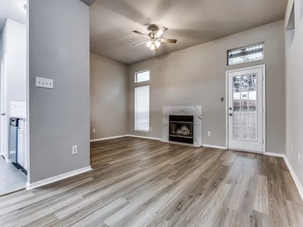 $1,795 | 3935 Pickett Pl Drive, Garland, TX 75044