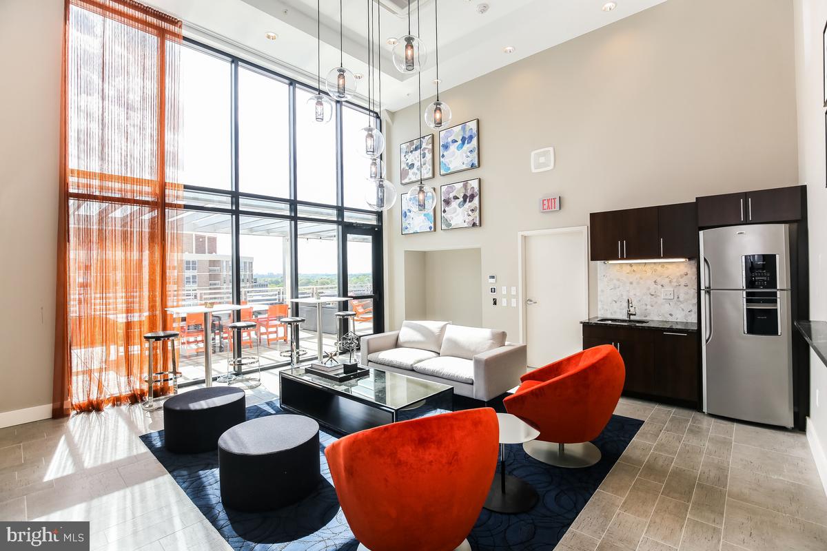 1320 Fenwick Lane, Unit 6 Silver Spring, MD 20910 - Photo 32 of 43 Sky Lounge