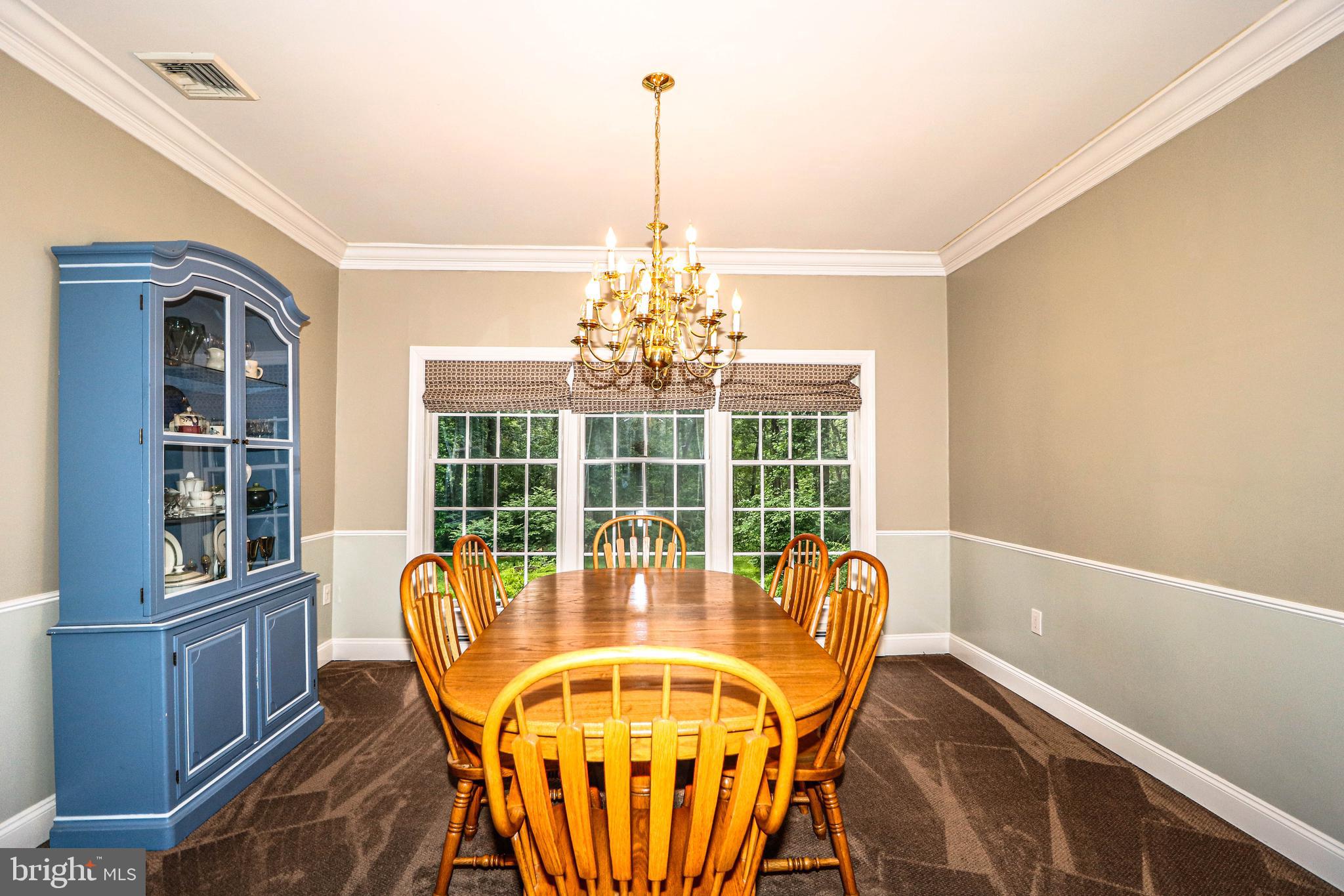 131 Mountain Road Ringoes, NJ 08551 - Photo 16 of 47 Formal Dining Room