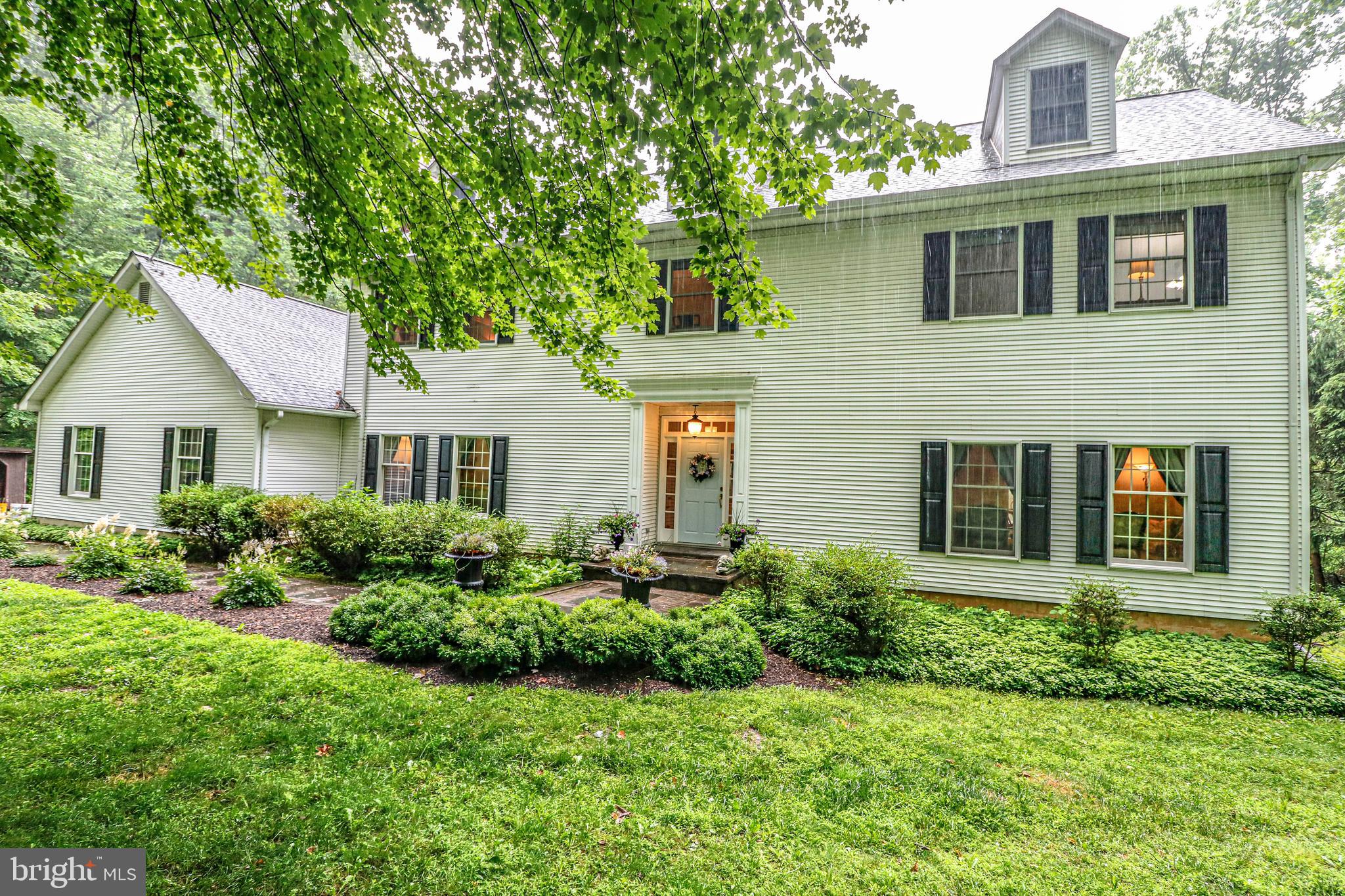 131 Mountain Road Ringoes, NJ 08551 - Photo 2 of 47 Exterior Front