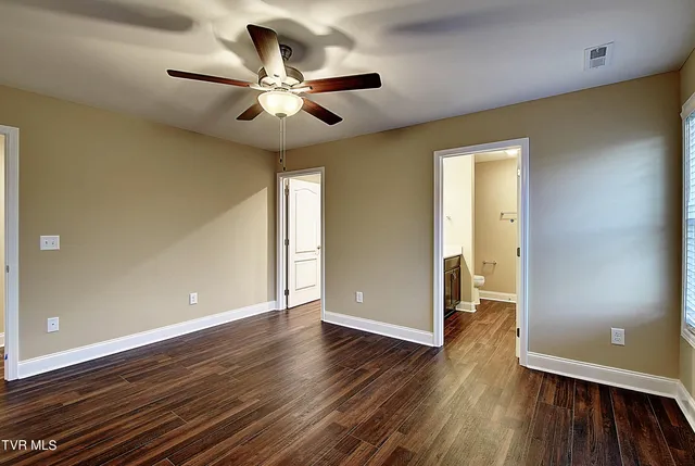 $1,900 | 189 Chucks Alley, Unit 1R, Jonesborough, TN 37659