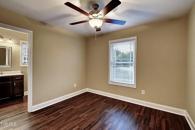 $1,900 | 189 Chucks Alley, Unit 1R, Jonesborough, TN 37659