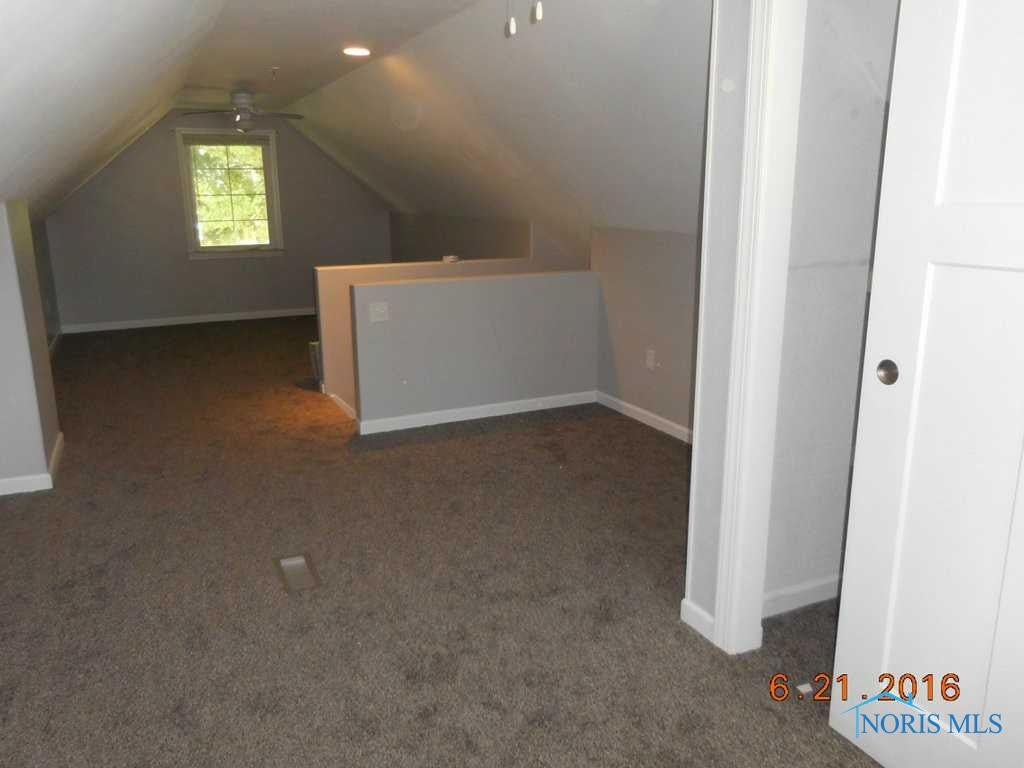 4301 Garrison Road Toledo, OH 43613 - Photo 9 of 17 Bedroom.