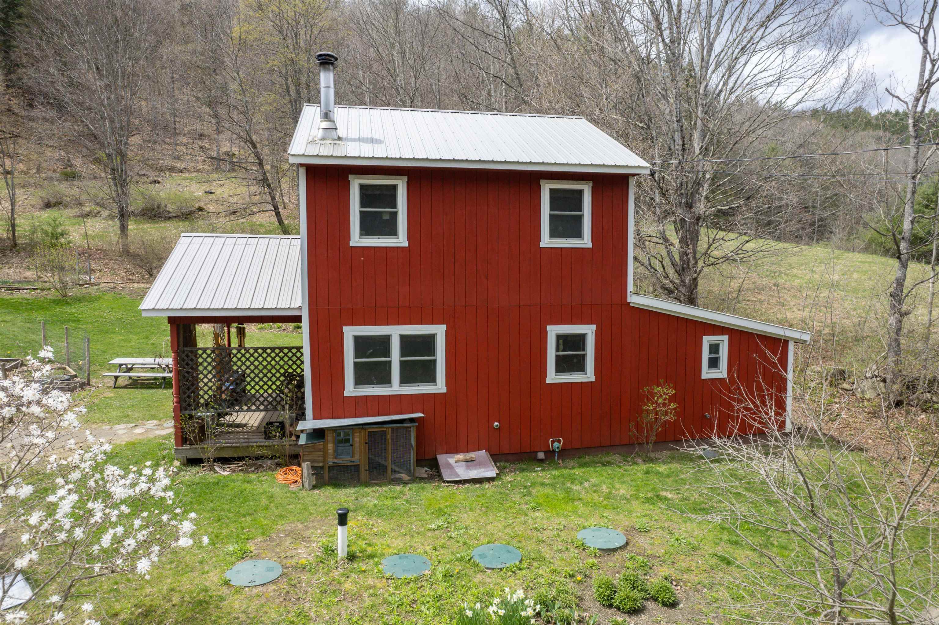 1513 Fay Brook Road Sharon, VT 05065 - Photo 28 of 30
