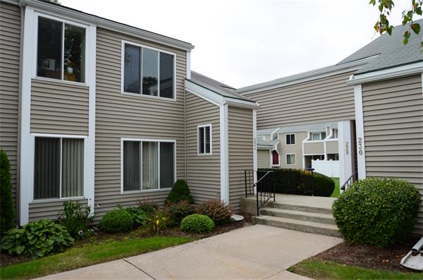 224 Nassau Drive, Unit 224 Springfield, MA 01129 - Photo 2 of 23
