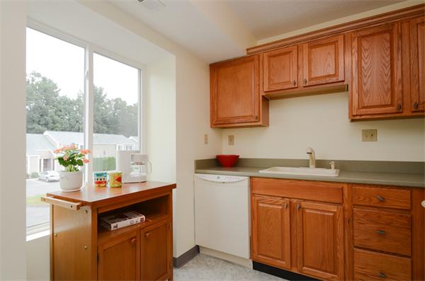 224 Nassau Drive, Unit 224 Springfield, MA 01129 - Photo 6 of 23