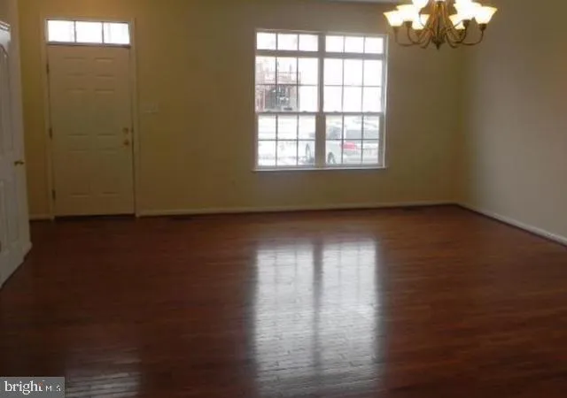 $3,300 | 20118 Gunners Terrace, Germantown, MD 20876