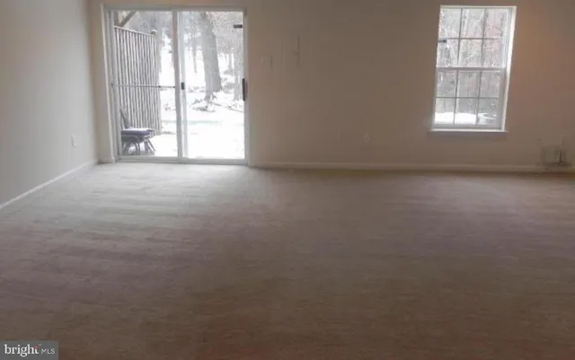 $3,300 | 20118 Gunners Terrace, Germantown, MD 20876